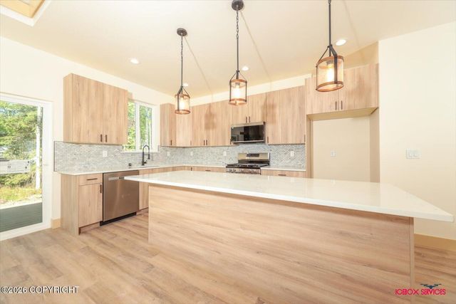 9189 W Angel Drive, Wasilla, AK 99623