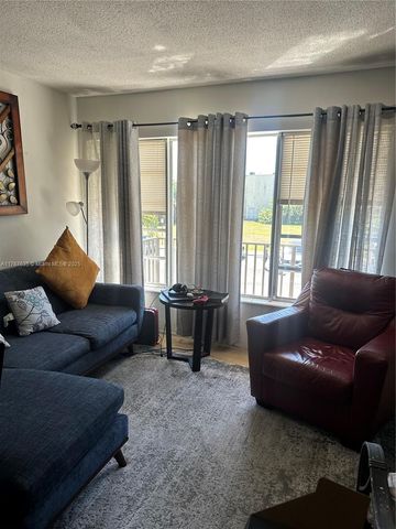 1400 NE 169th St 215, Miami, FL 33162