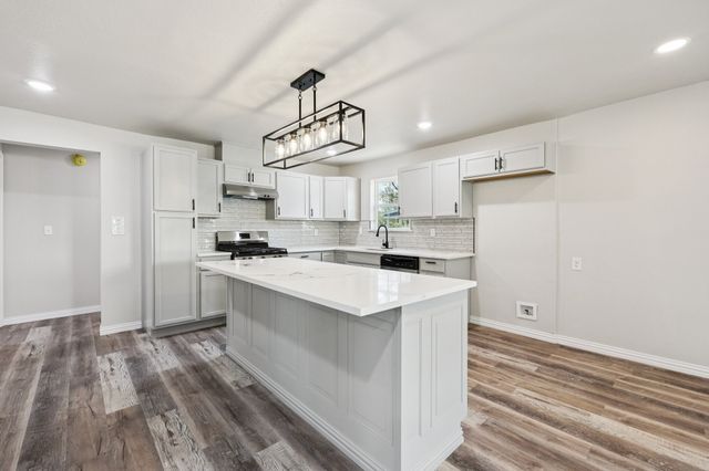 314 Greenwood Street, Terrell, TX 75160