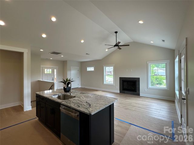 21 Sandstone Drive, Weaverville, NC 28787