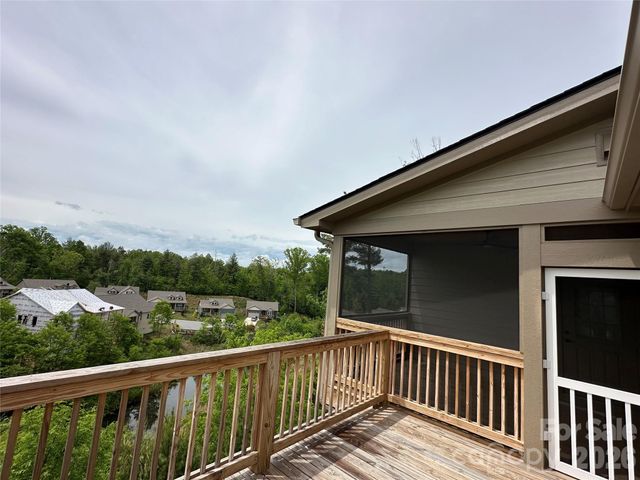 21 Sandstone Drive, Weaverville, NC 28787