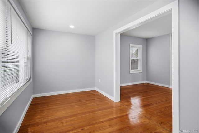 890 Kings Parkway, North Baldwin, NY 11510