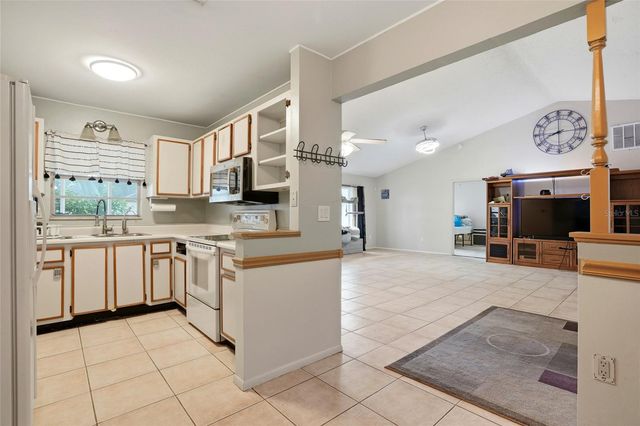 4016 103RD AVE, Clearwater, FL 33762