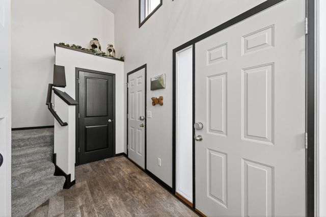 10688 51st Street NE, Albertville, MN 55301