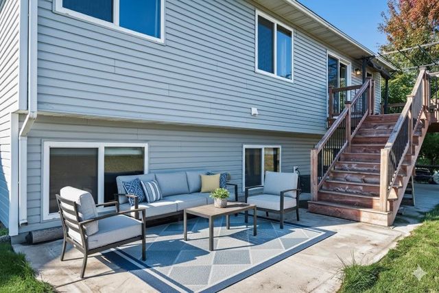 10688 51st Street NE, Albertville, MN 55301