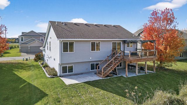 10688 51st Street NE, Albertville, MN 55301