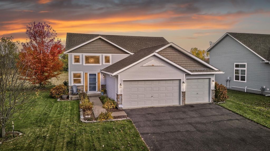 10688 51st Street NE, Albertville, MN 55301