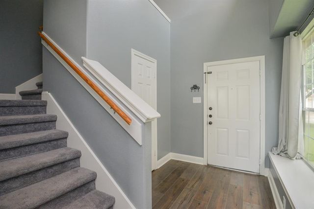 8755 Thistlemoor Lane, Houston, TX 77044