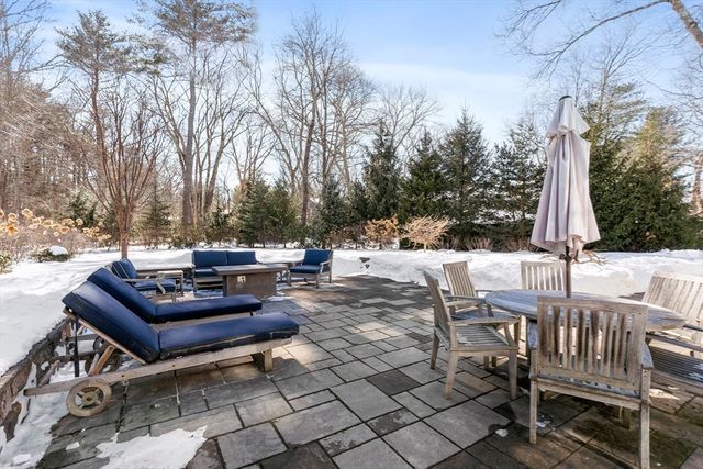 1 Baker Ave, Concord, MA 01742