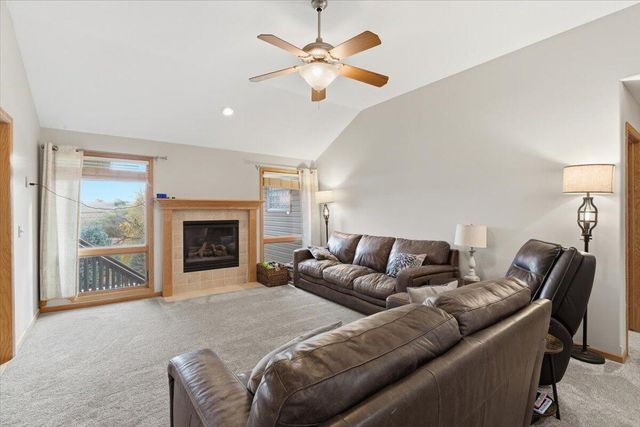 1313 ASTER Circle, Council Bluffs, IA 51503