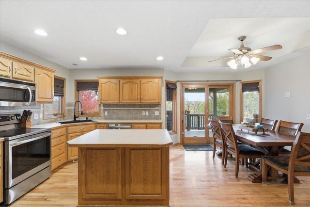 1313 ASTER Circle, Council Bluffs, IA 51503