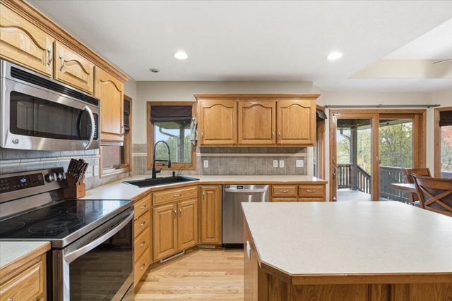 1313 ASTER Circle, Council Bluffs, IA 51503