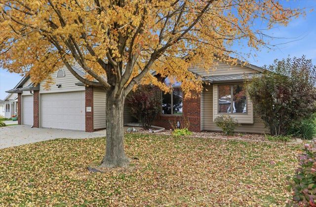 1313 ASTER Circle, Council Bluffs, IA 51503