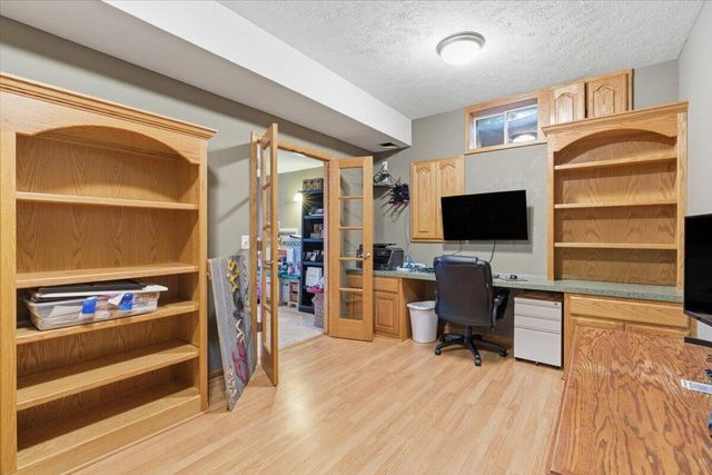 1313 ASTER Circle, Council Bluffs, IA 51503