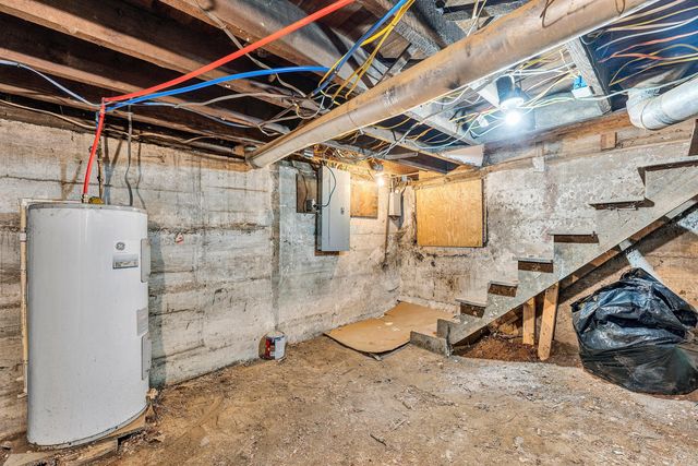 2201 Orange AVE NW, Roanoke, VA 24017