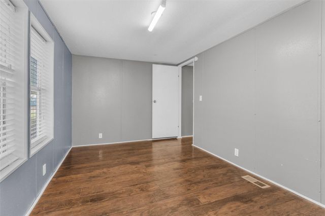 7576 Greenwood Drive, Cleveland, TX 77328