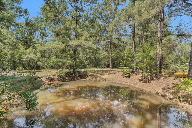 7576 Greenwood Drive, Cleveland, TX 77328