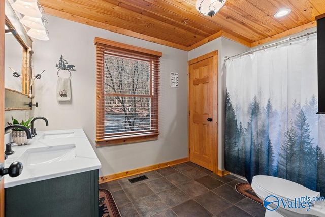 288 Road 9072, Mentone, AL 35984