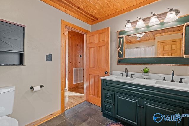 288 Road 9072, Mentone, AL 35984