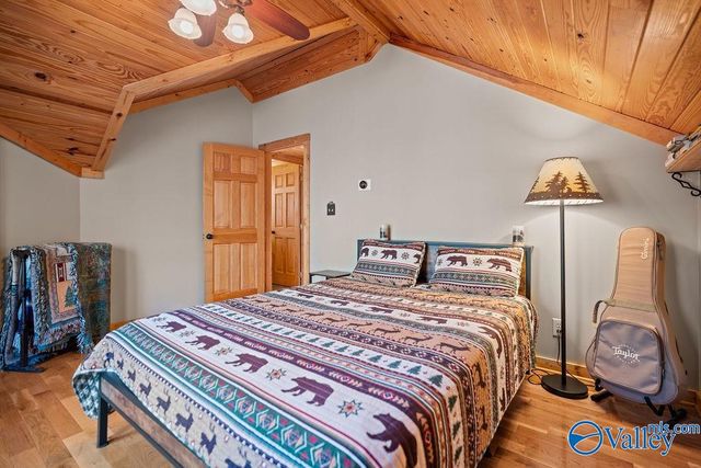 288 Road 9072, Mentone, AL 35984