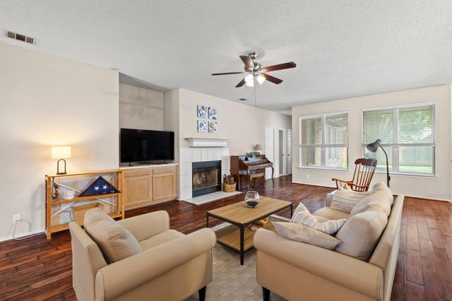 16907 Cranston DR, Round Rock, TX 78664