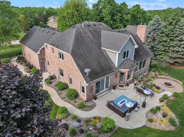6606 Fieldstone COURT, Racine, WI 53402