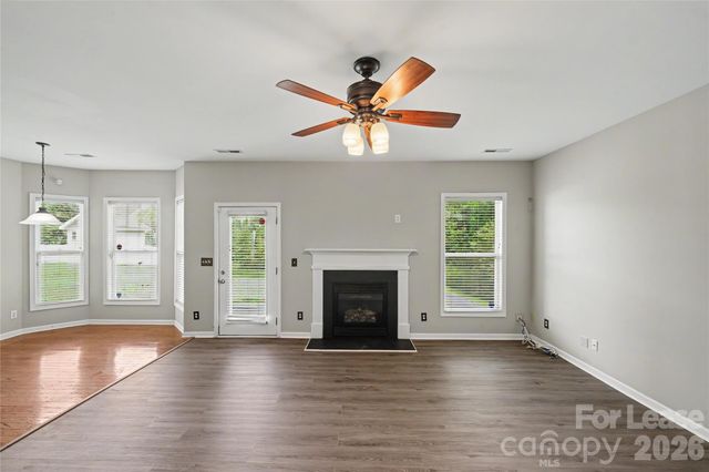 3111 Gloxinia Road, Charlotte, NC 28215