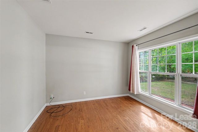 3111 Gloxinia Road, Charlotte, NC 28215