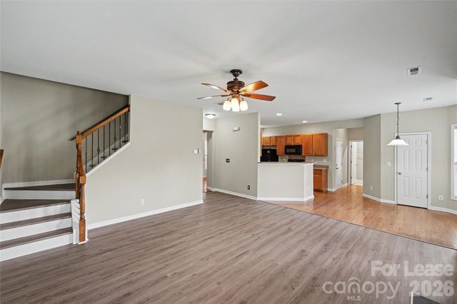 3111 Gloxinia Road, Charlotte, NC 28215
