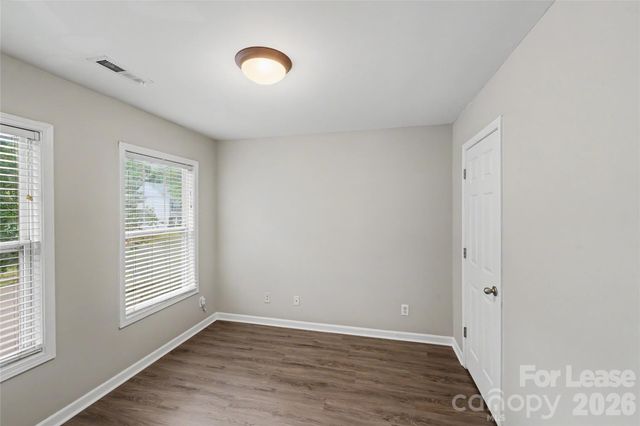 3111 Gloxinia Road, Charlotte, NC 28215