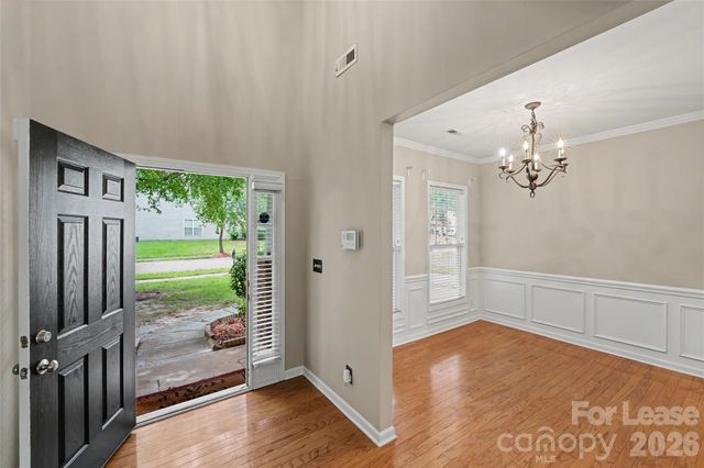 3111 Gloxinia Road, Charlotte, NC 28215