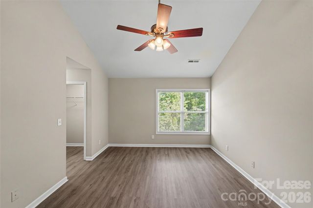3111 Gloxinia Road, Charlotte, NC 28215