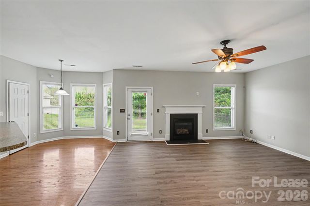 3111 Gloxinia Road, Charlotte, NC 28215