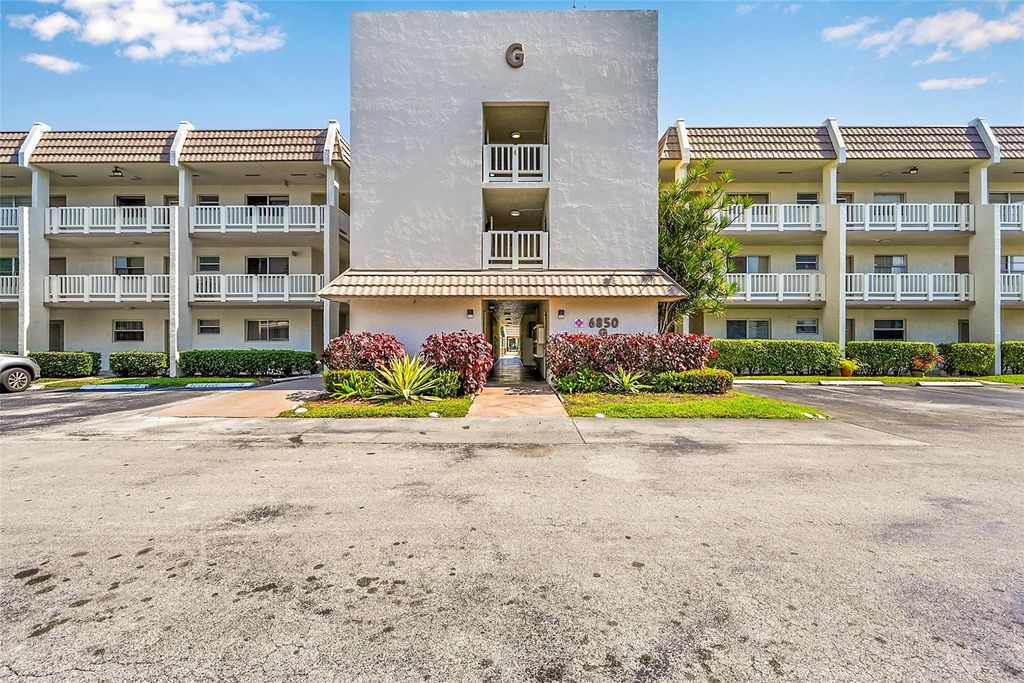 6850 Royal Palm Boulevard G202, Margate, FL 33063