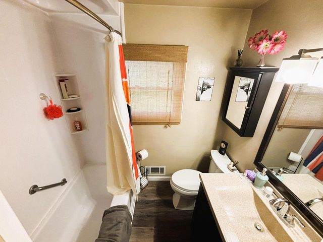 12907 W Cameron AVENUE, Butler, WI 53007