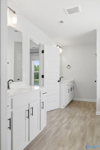 218 Jubilee Circle, Huntsville, AL 35803