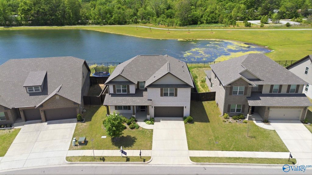 218 Jubilee Circle, Huntsville, AL 35803