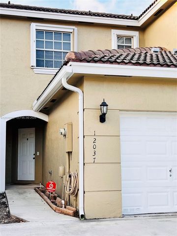 12037 SW 5th Court, Pembroke Pines, FL 33025