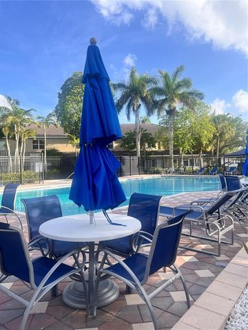 12037 SW 5th Court, Pembroke Pines, FL 33025
