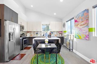 5855 Vineland Avenue B, Los Angeles, CA 91601