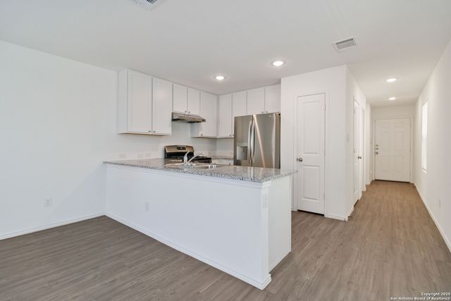 10954 Presa Way, San Antonio, TX 78223