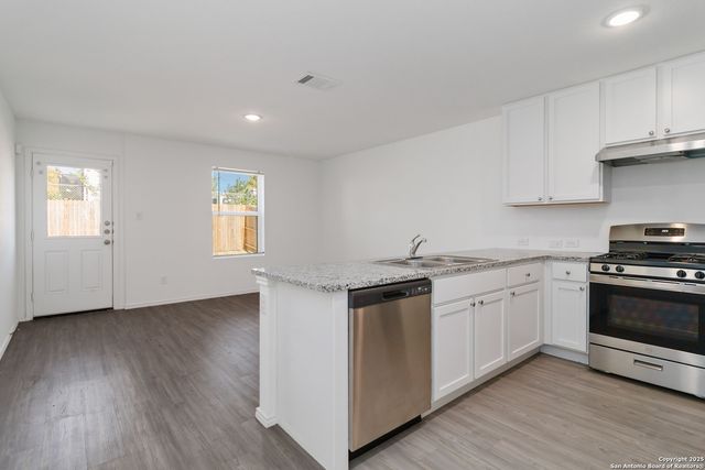 10954 Presa Way, San Antonio, TX 78223