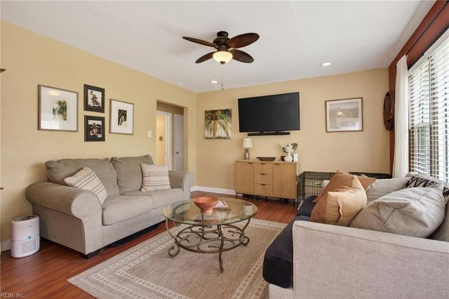 801 Elmhurst LN, Portsmouth, VA 23701