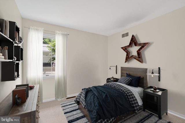 700 N HOLLY DR, Annapolis, MD 21409