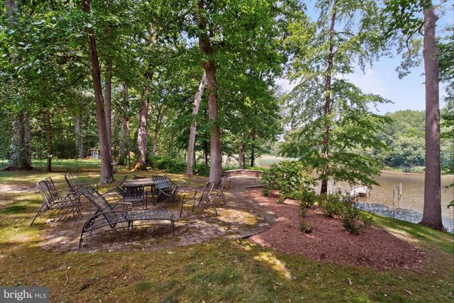 700 N HOLLY DR, Annapolis, MD 21409