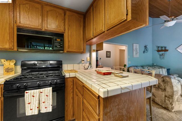 24043 Hitching Post Rd, Sonora, CA 95370