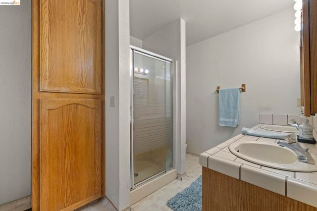 24043 Hitching Post Rd, Sonora, CA 95370