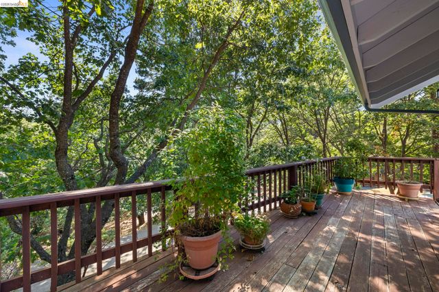 24043 Hitching Post Rd, Sonora, CA 95370