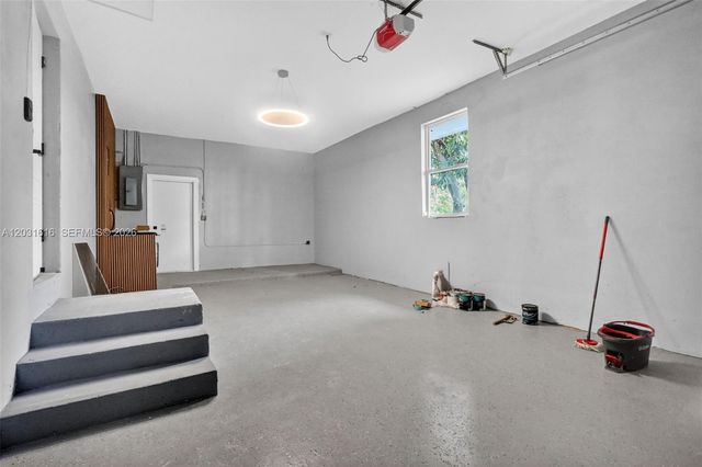 1695 NE 160th Street, North Miami Beach, FL 33162