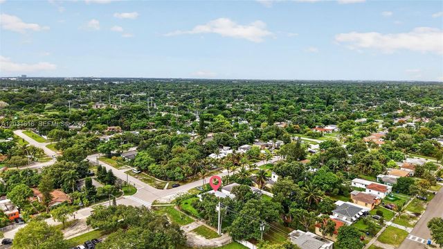 1695 NE 160th Street, North Miami Beach, FL 33162